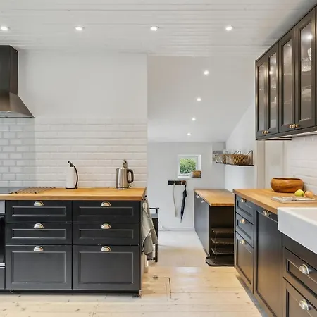 3 Bedroom Awesome In Feriehus Gilleleje