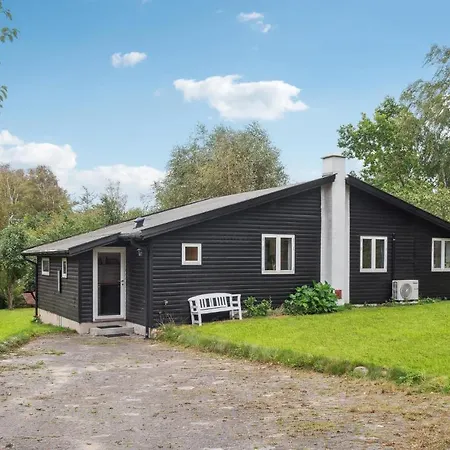 3 Bedroom Awesome In Gilleleje